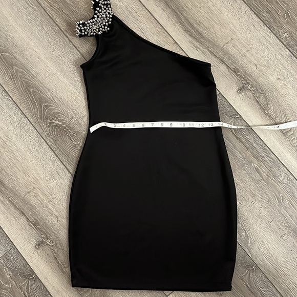 BLVD Collection by Forplay Women's Splendor One Sleeve Mini Dress - Picture 2 of 5